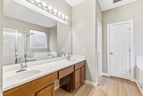 1921 Walter Raleigh Windcrest TX 78239