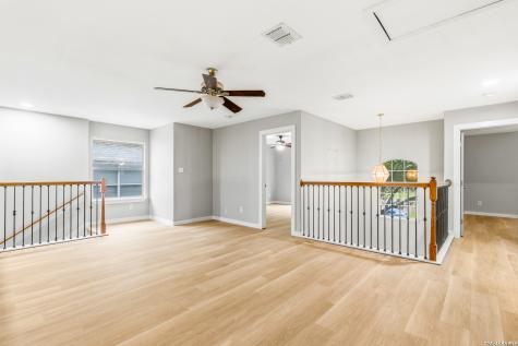 1921 Walter Raleigh Windcrest TX 78239