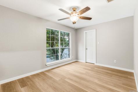 1921 Walter Raleigh Windcrest TX 78239