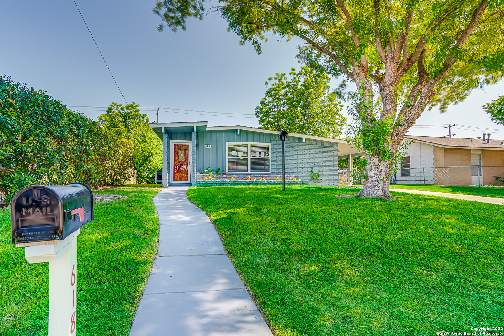 618 Millwood Lane San Antonio TX 78216