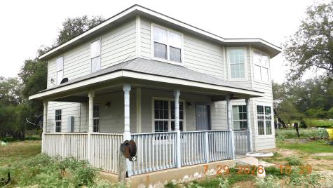 55 S 3rd Somerset TX 78069