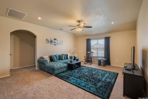 11310 White Tip San Antonio TX 78245