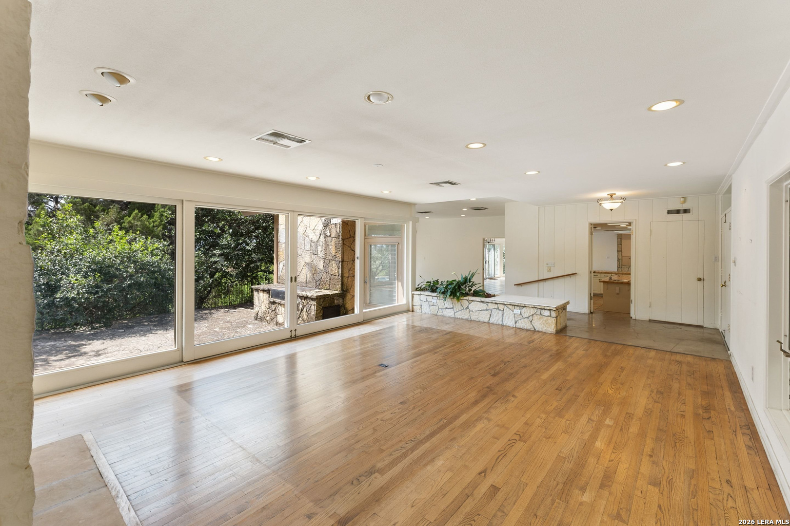 436 Lakeview Boulevard New Braunfels TX 78130