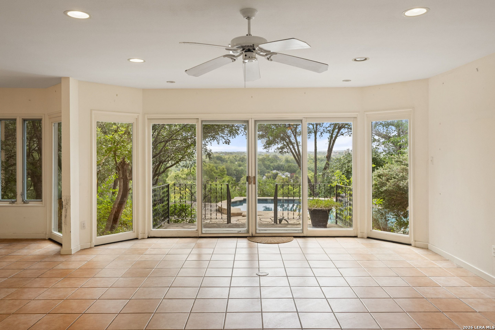 436 Lakeview Boulevard New Braunfels TX 78130