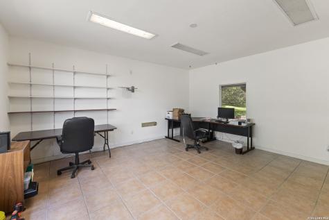 436 Lakeview Boulevard New Braunfels TX 78130