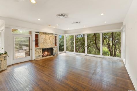 436 Lakeview Boulevard New Braunfels TX 78130