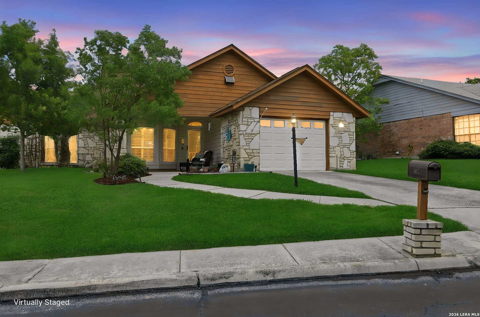 3817 Hunters Glen Schertz TX 78108
