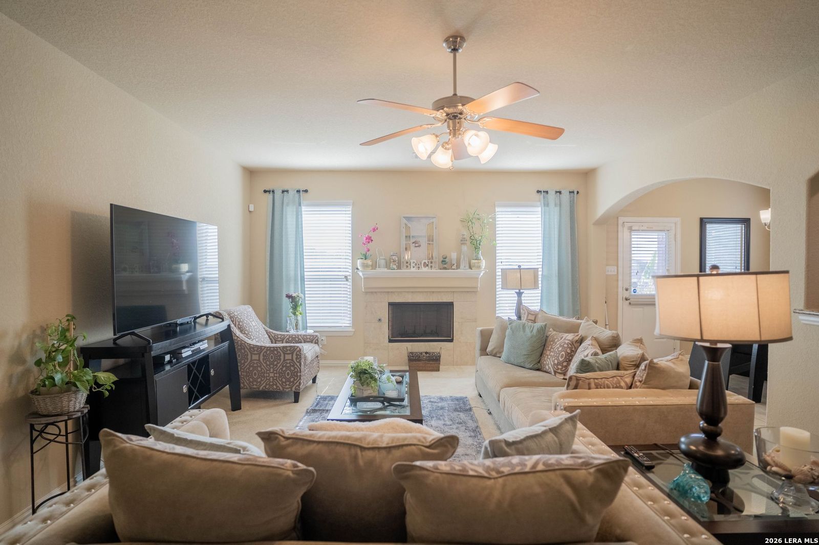 4210 Loring Park Converse TX 78109