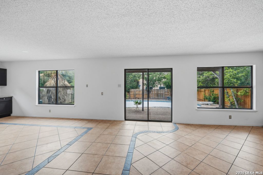 1019 Arrowhead Trail San Antonio TX 78245