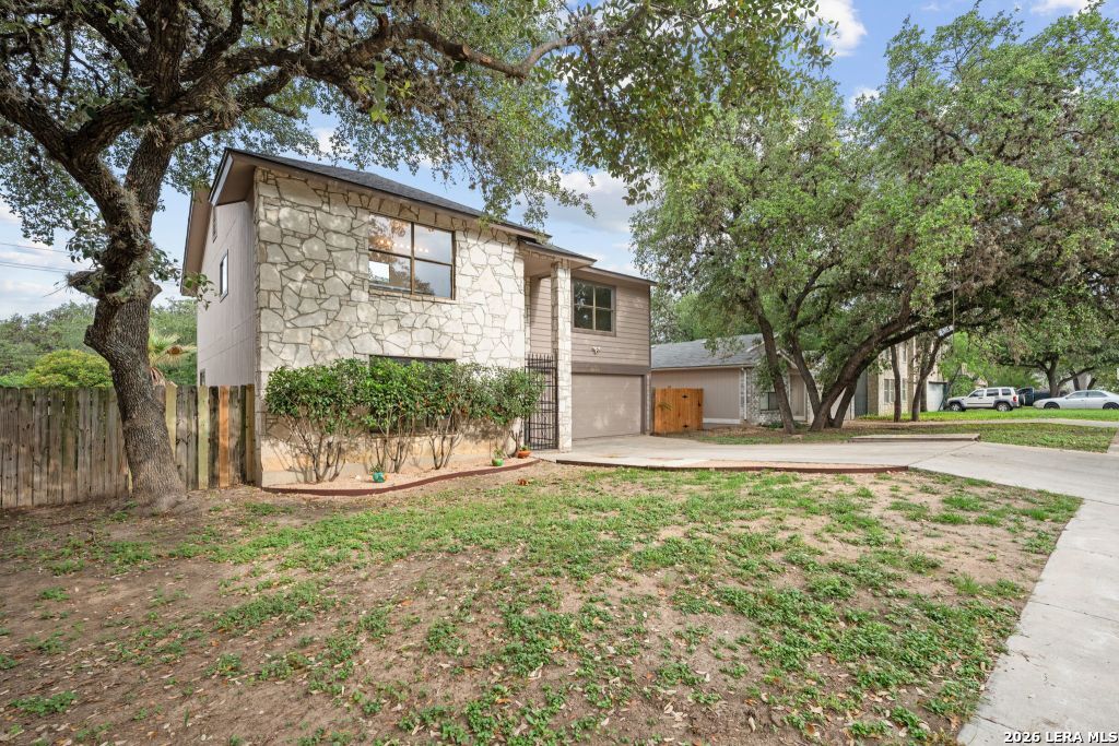 1019 Arrowhead Trail San Antonio TX 78245