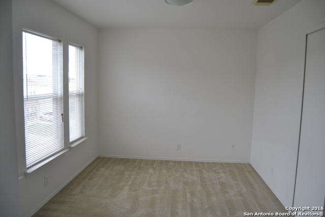 25 Badgers Hills San Antonio TX 78238