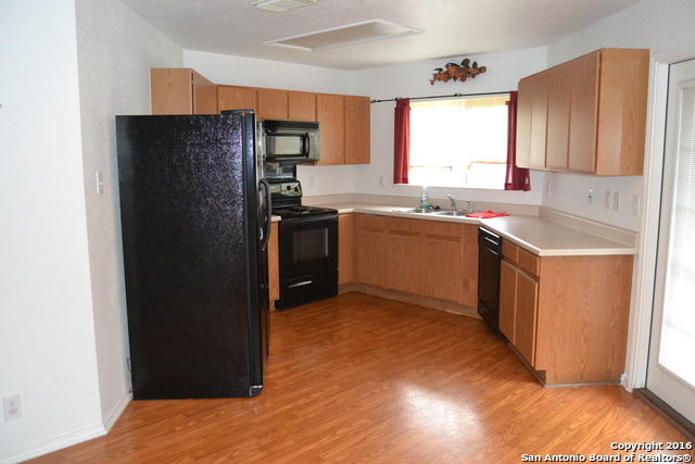 25 Badgers Hills San Antonio TX 78238