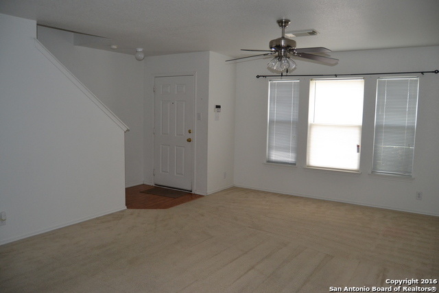 25 Badgers Hills San Antonio TX 78238
