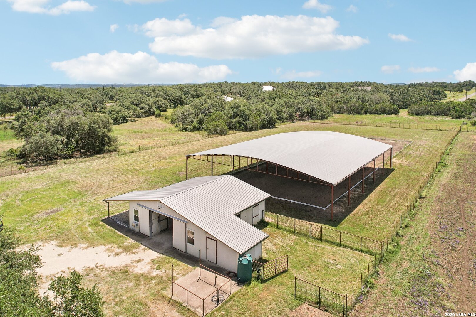 519 N Brasstown Drive Blanco TX 78606