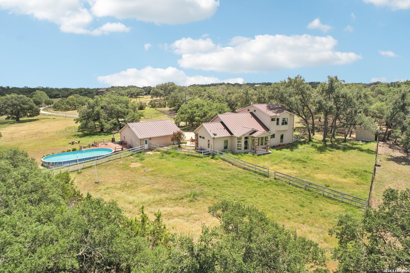 519 N Brasstown Drive Blanco TX 78606