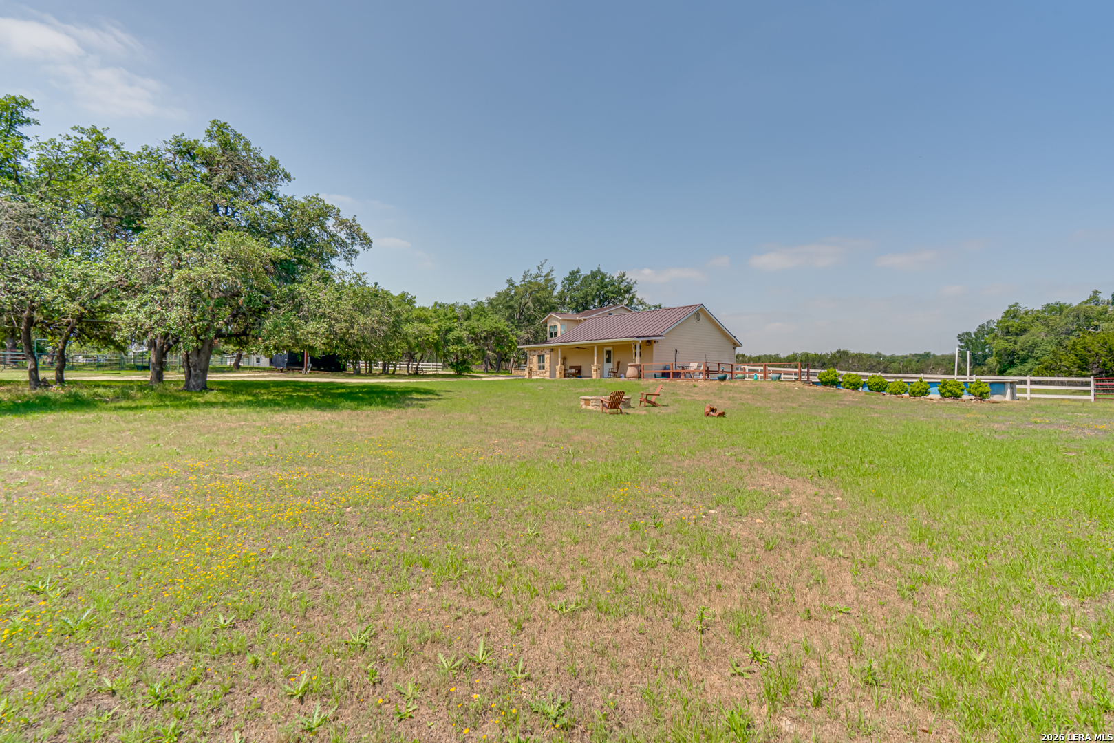 519 N Brasstown Drive Blanco TX 78606