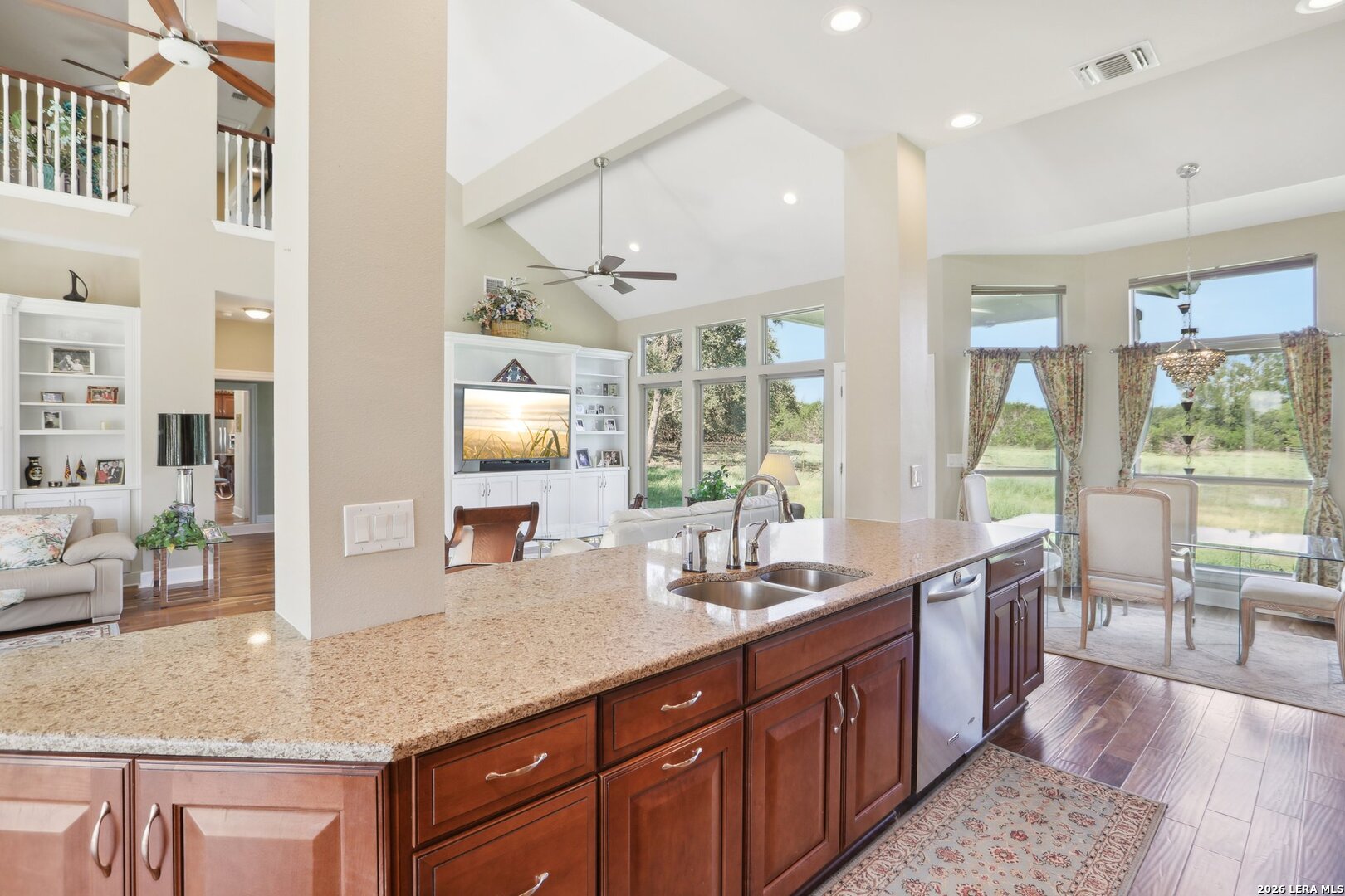 519 N Brasstown Drive Blanco TX 78606