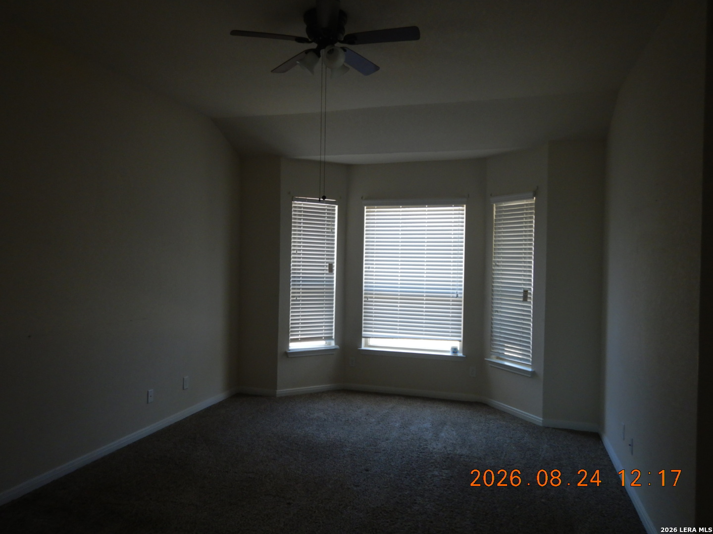 6031 Snorkel Square Converse TX 78109