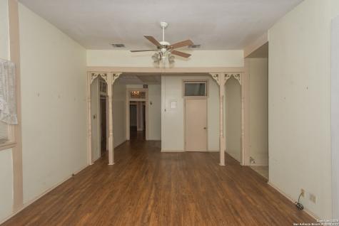 218 Cedar San Antonio TX 78210