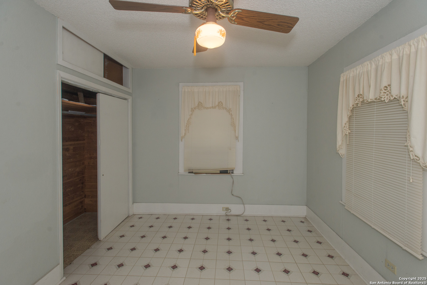 218 Cedar San Antonio TX 78210
