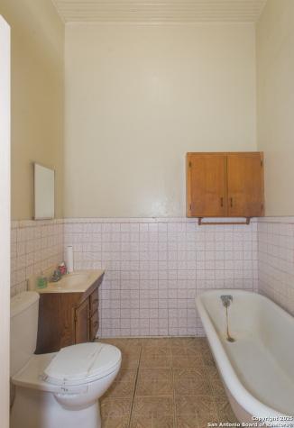 218 Cedar San Antonio TX 78210