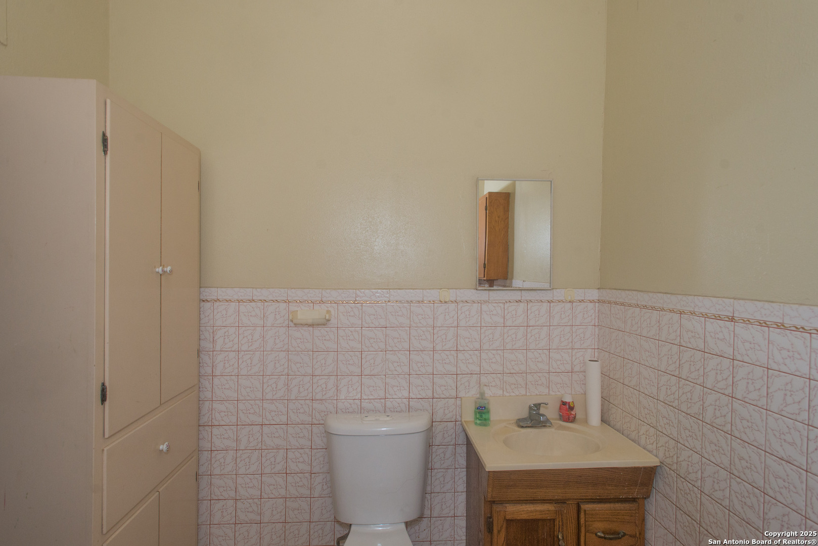 218 Cedar San Antonio TX 78210