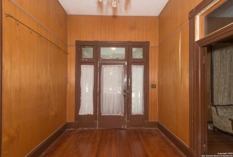 218 Cedar San Antonio TX 78210