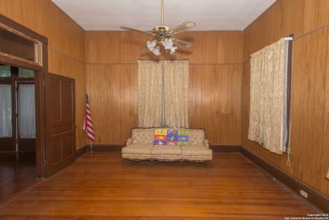 218 Cedar San Antonio TX 78210