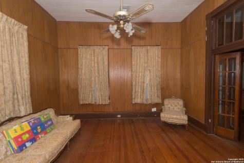 218 Cedar San Antonio TX 78210