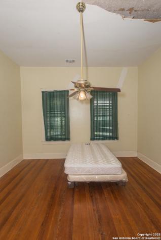 218 Cedar San Antonio TX 78210