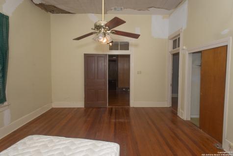 218 Cedar San Antonio TX 78210