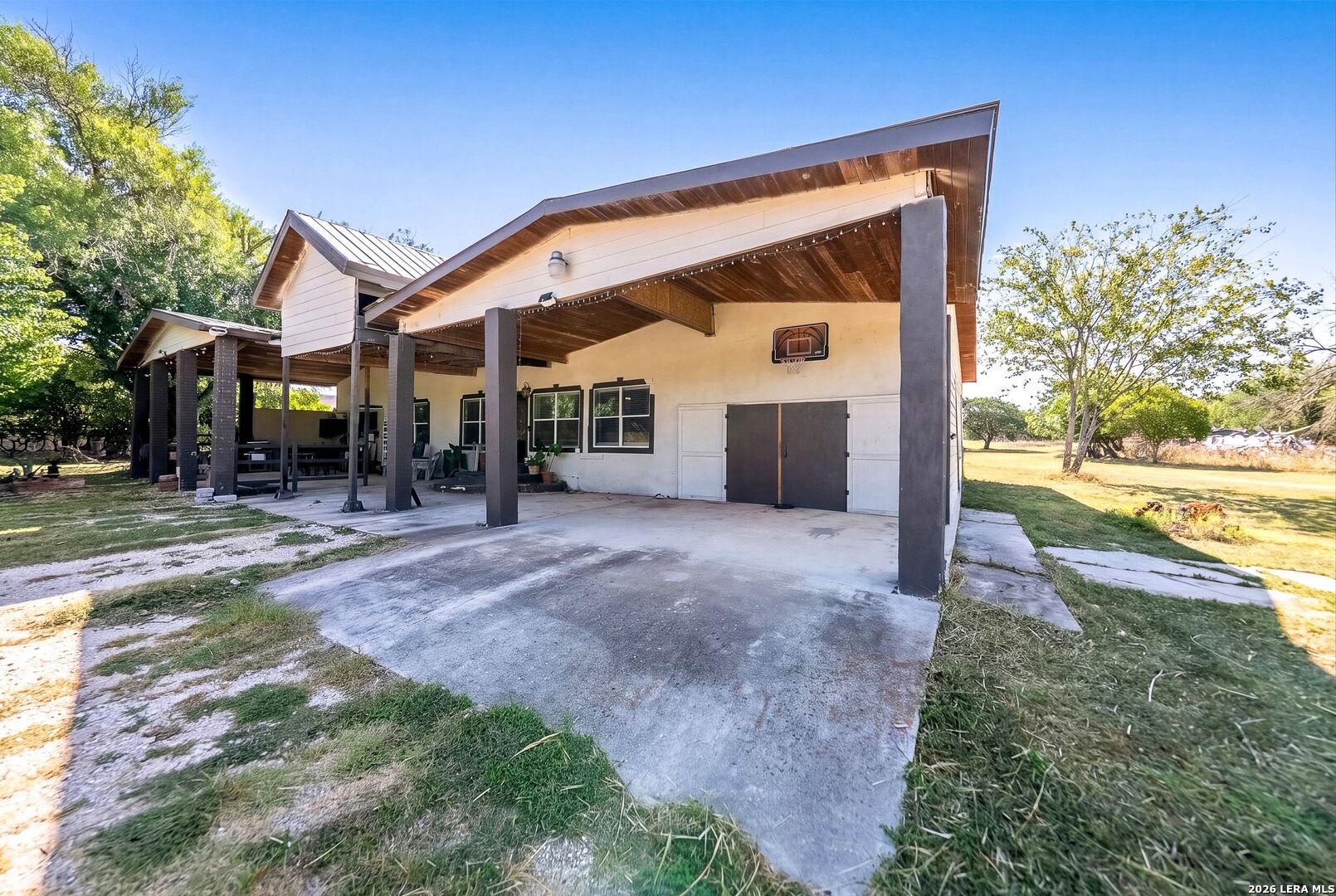 751 Deer Forest Drive Pipe Creek TX 78063