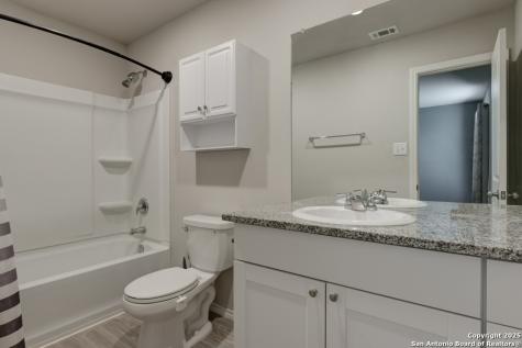 9826 Morgans Mills San Antonio TX 78254