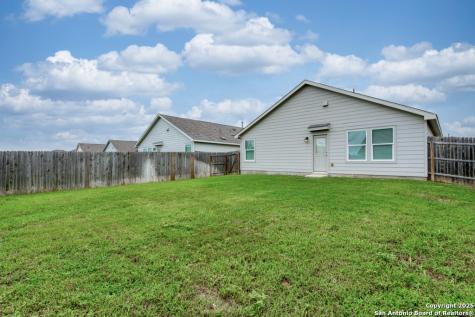9826 Morgans Mills San Antonio TX 78254