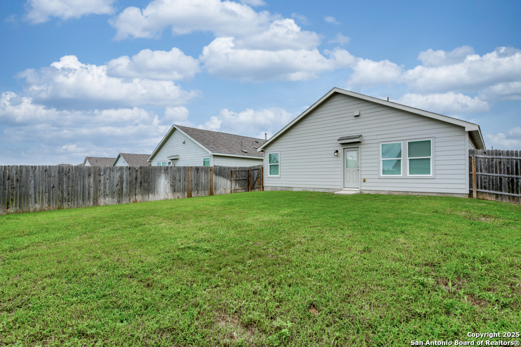 9826 Morgans Mills San Antonio TX 78254