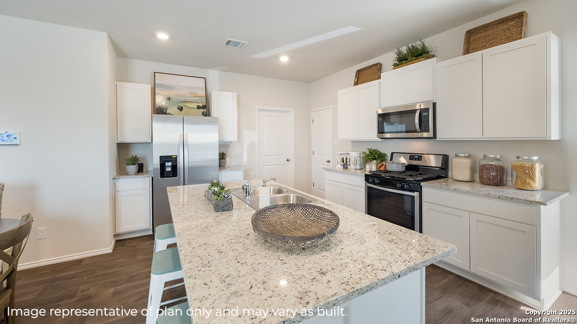 10706 Dazzle San Antonio TX 78252
