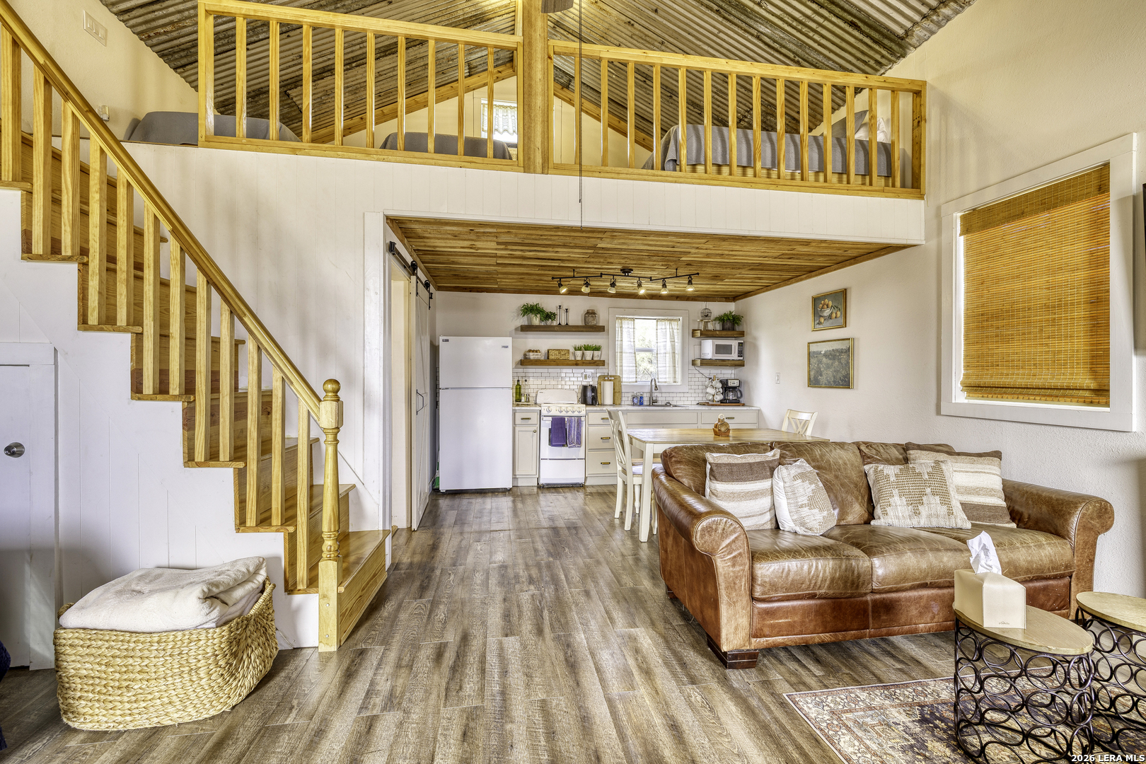 297 Squirrel Bend Concan TX 78838