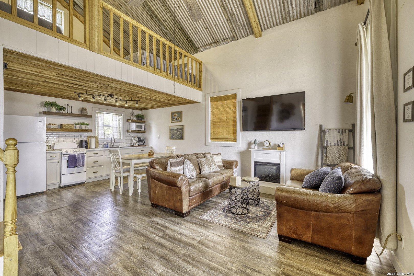 297 Squirrel Bend Concan TX 78838
