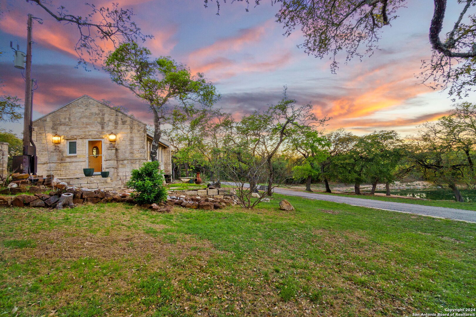 222 State Highway 46 E Boerne TX 78006