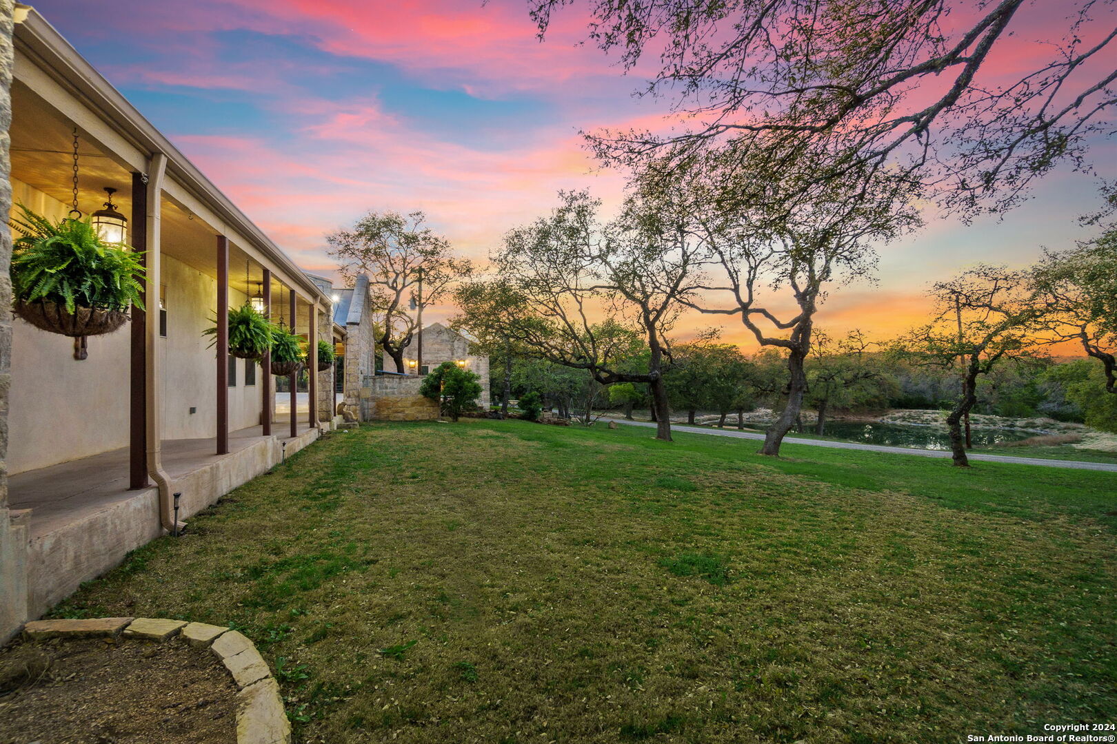 222 State Highway 46 E Boerne TX 78006