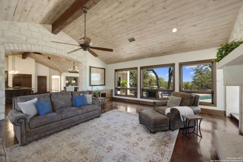 222 State Highway 46 E Boerne TX 78006