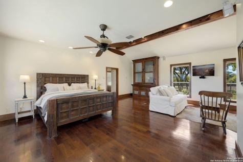 222 State Highway 46 E Boerne TX 78006