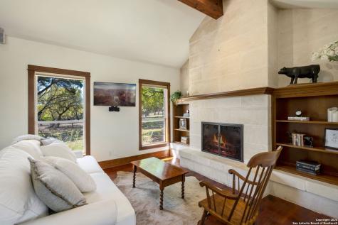 222 State Highway 46 E Boerne TX 78006