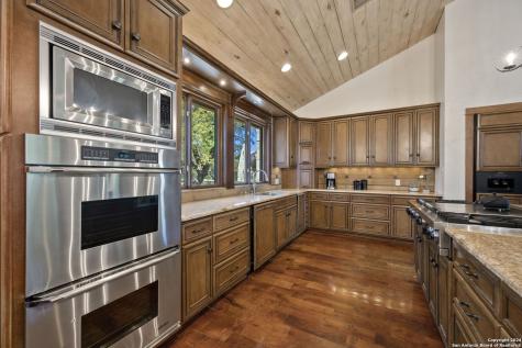 222 State Highway 46 E Boerne TX 78006