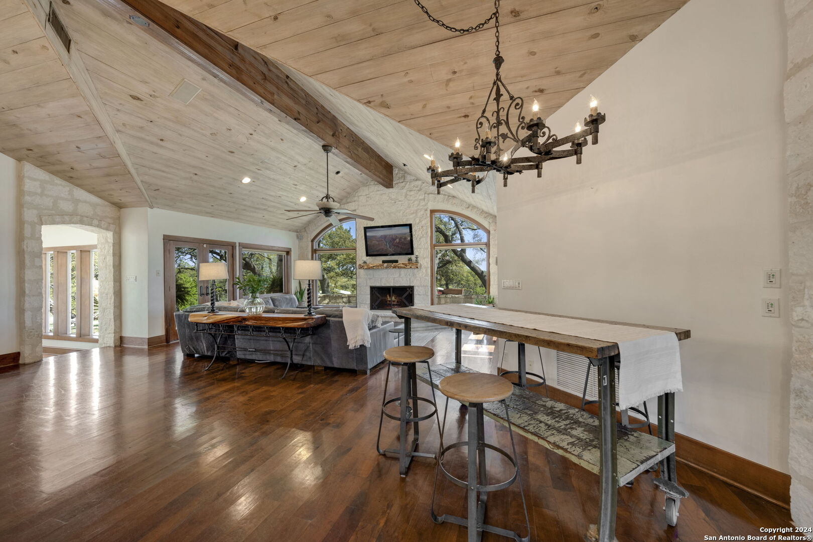 222 State Highway 46 E Boerne TX 78006