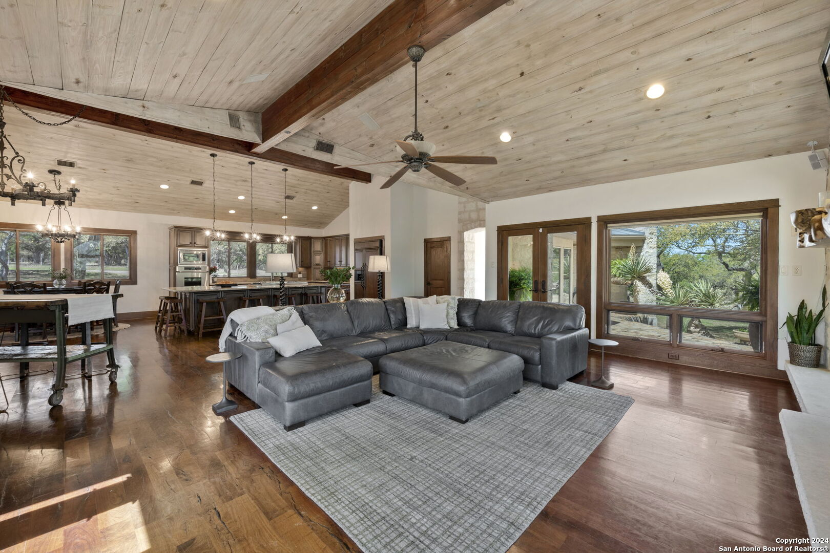 222 State Highway 46 E Boerne TX 78006