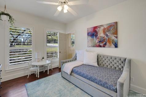 222 State Highway 46 E Boerne TX 78006