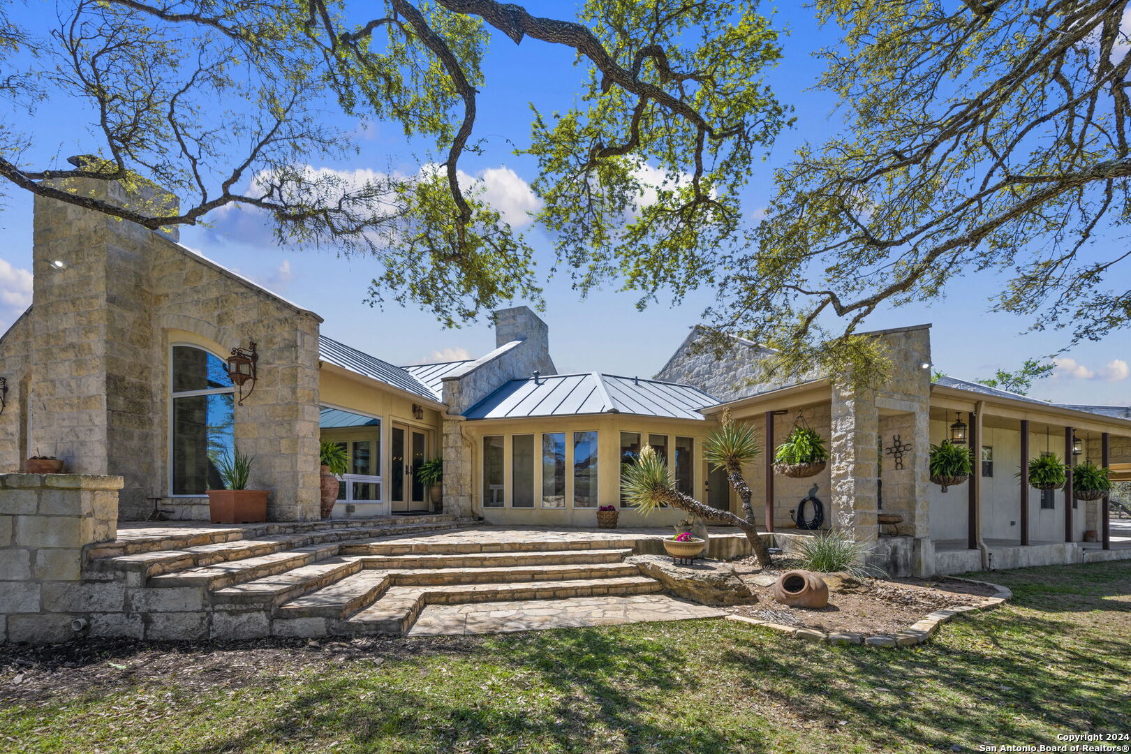 222 State Highway 46 E Boerne TX 78006