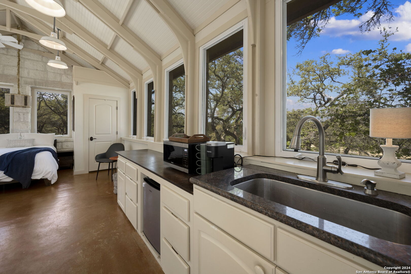 222 State Highway 46 E Boerne TX 78006