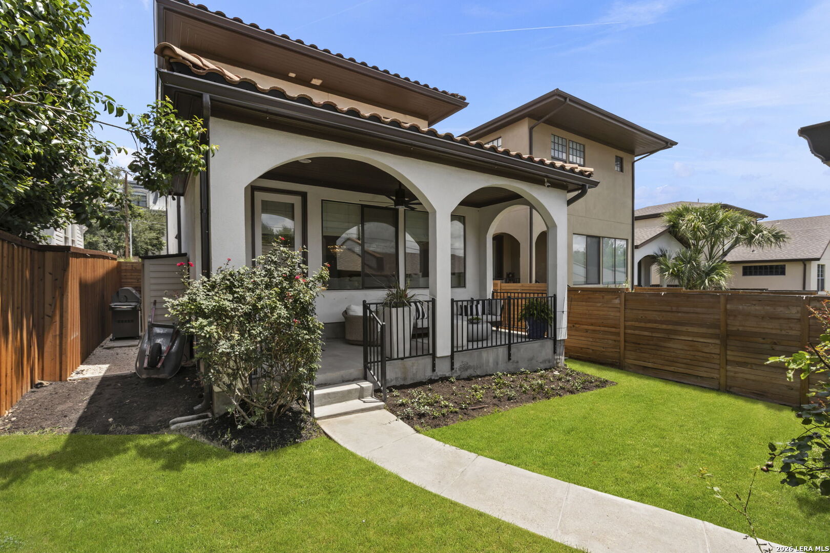 334 E Olmos Drive Olmos Park TX 78212